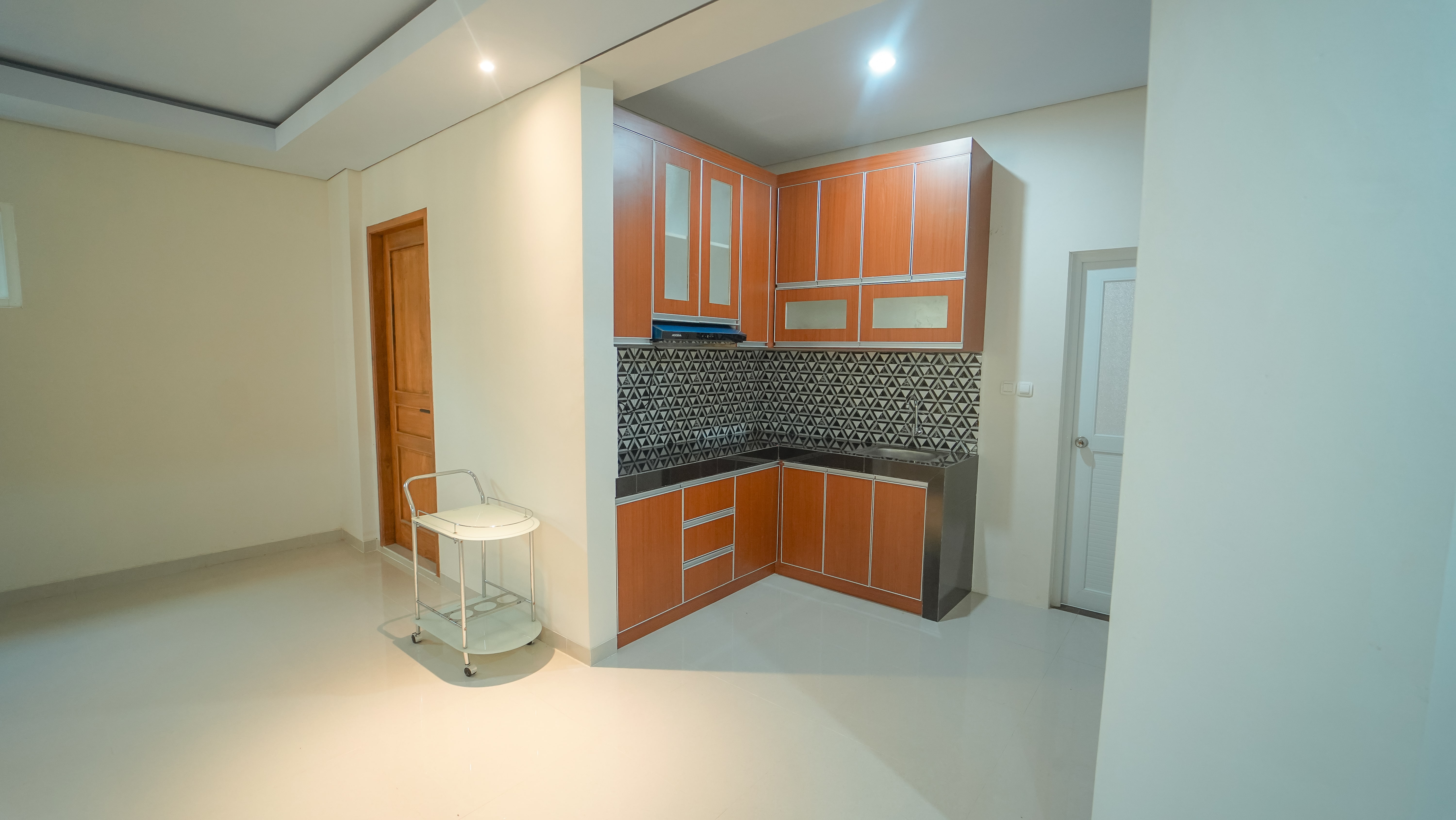 Image of Dzawani Kost Sambilegi Standart 1