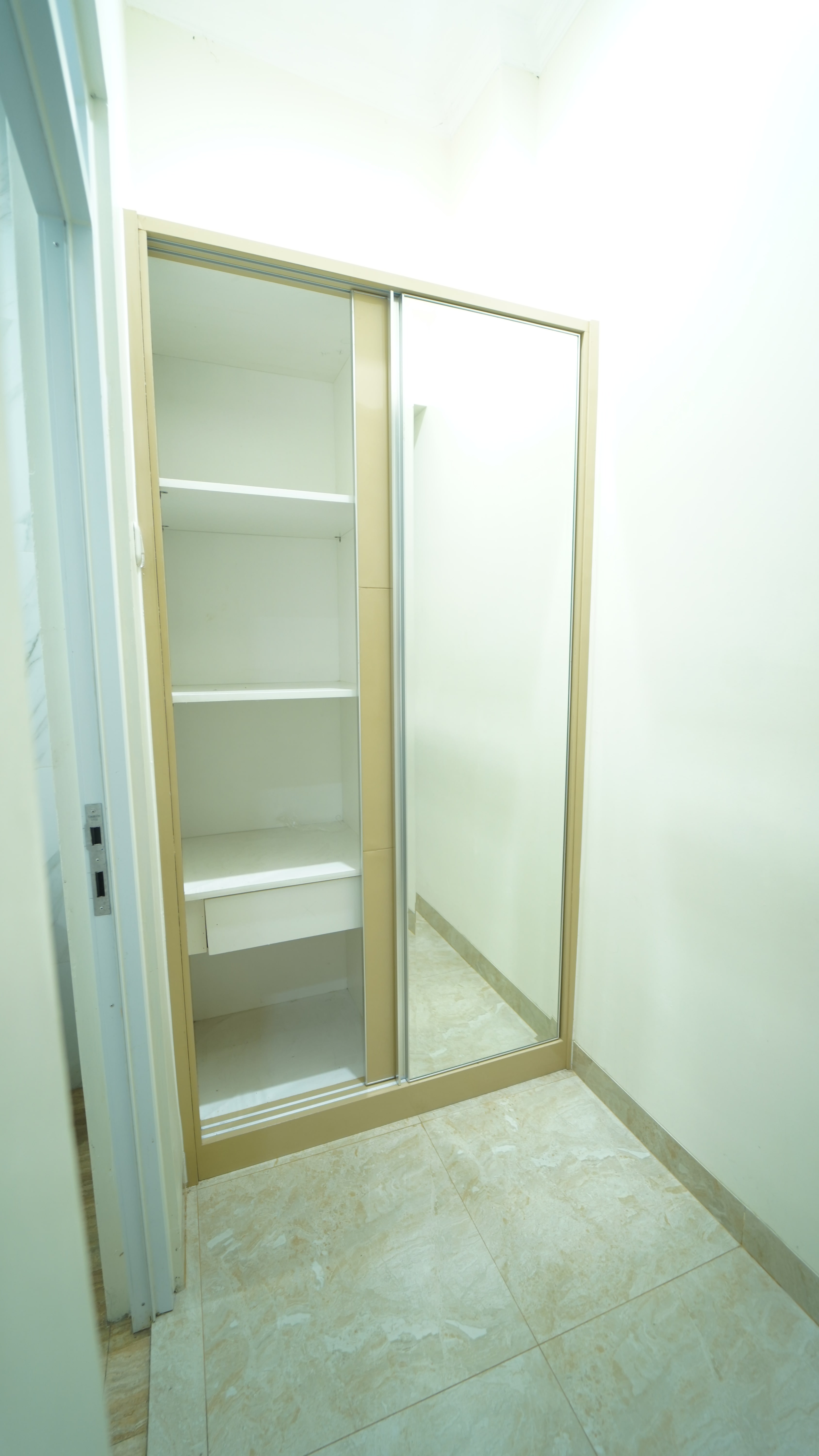 Image of Suites Room Double Bed 15